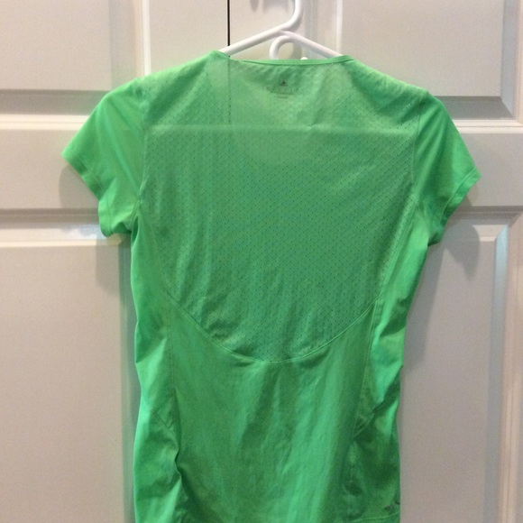 Adidas Green Women’s Running Shirt - Picture 4 of 4